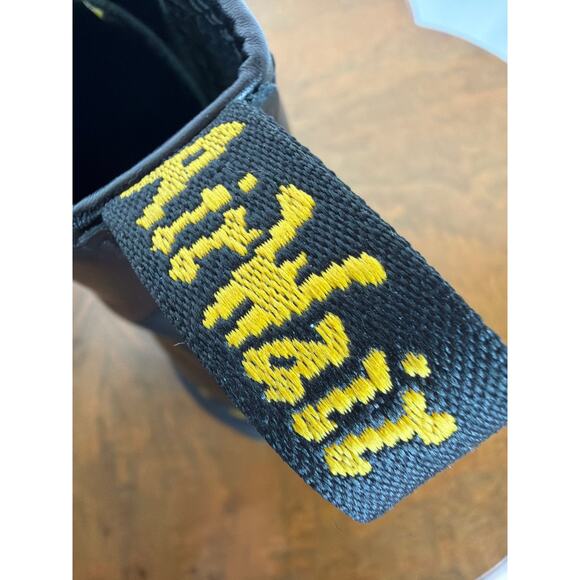 Dr Martens Black AirWair Lace Up Boots Mens 5 Womens 6